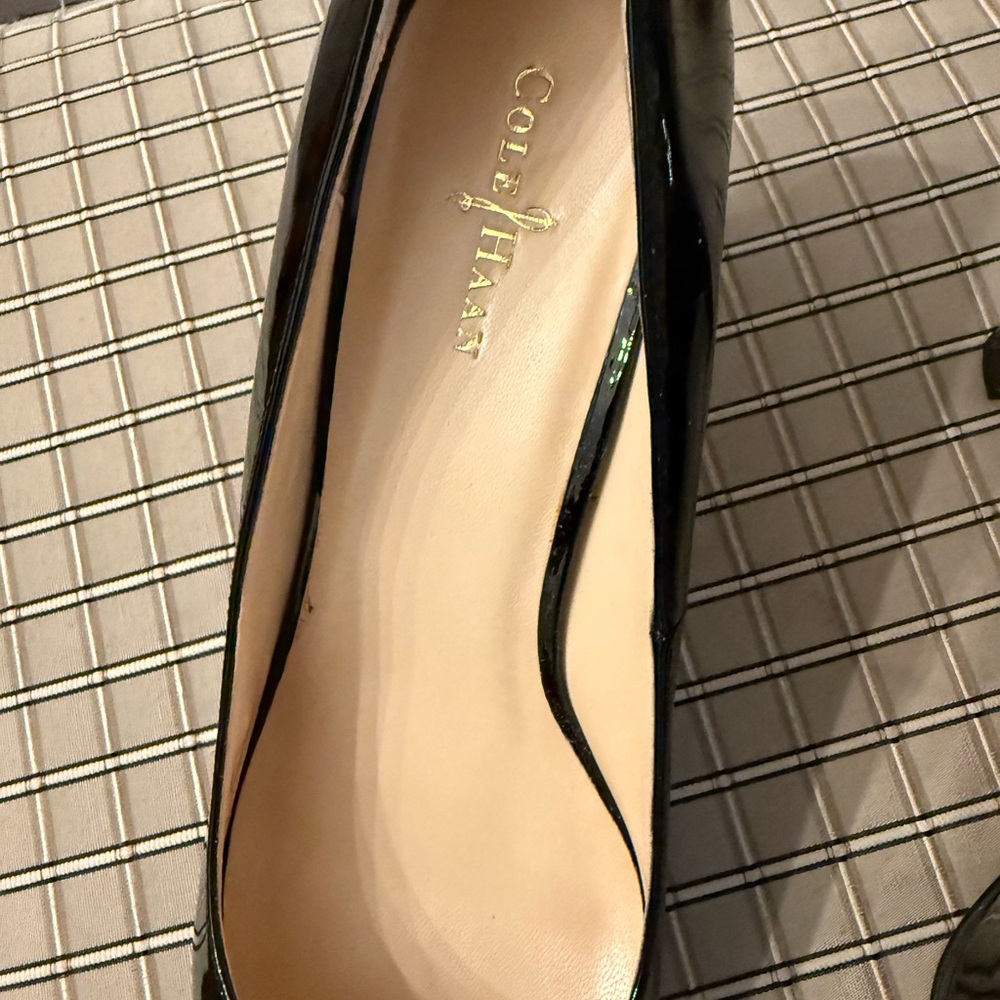 Cole Haan Black Patent Leather Heels - Picture 3 of 11